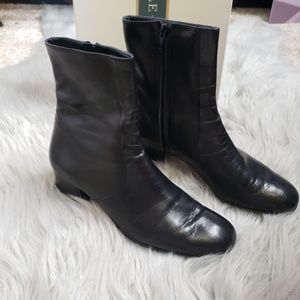 COLE HAAN Shirelle Black Boots